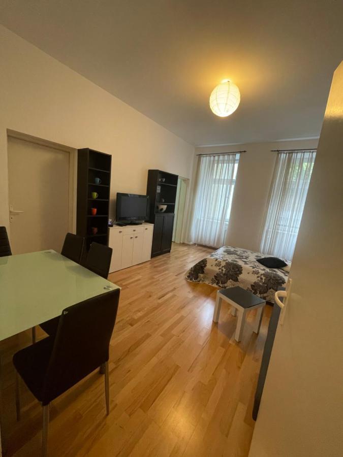 Keinergasse 18-contactless Check-in! Appartement *