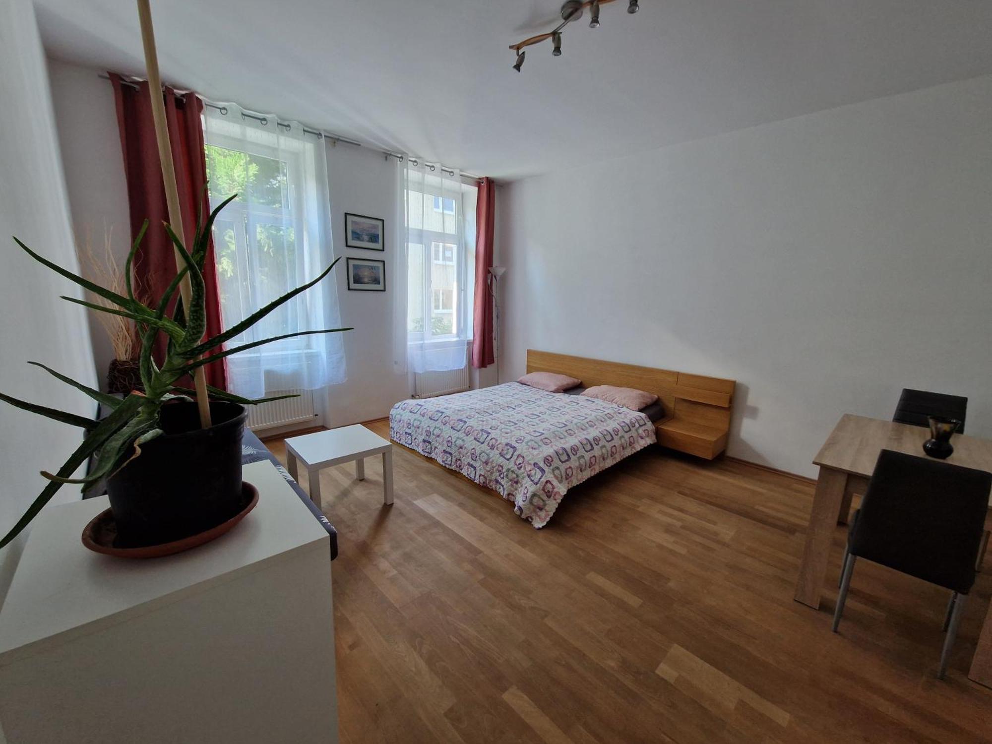 Keinergasse 18-contactless Check-in! Appartement